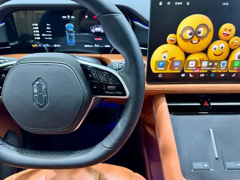 Wenjie M7 2024 Ultra Six-Seat AWD Intelligent Driving Edition — миниатюра 17