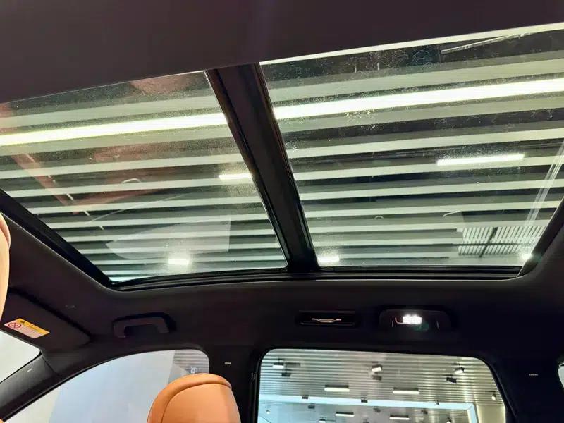 Wenjie M7 2024 Ultra Six-Seat AWD Intelligent Driving Edition — миниатюра 22