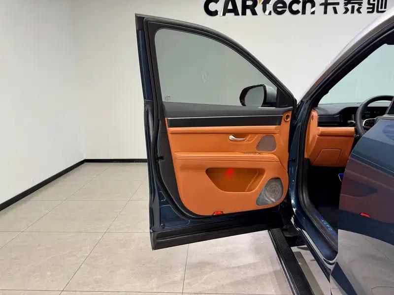 Wenjie M7 2024 Ultra Six-Seat AWD Intelligent Driving Edition — миниатюра 23