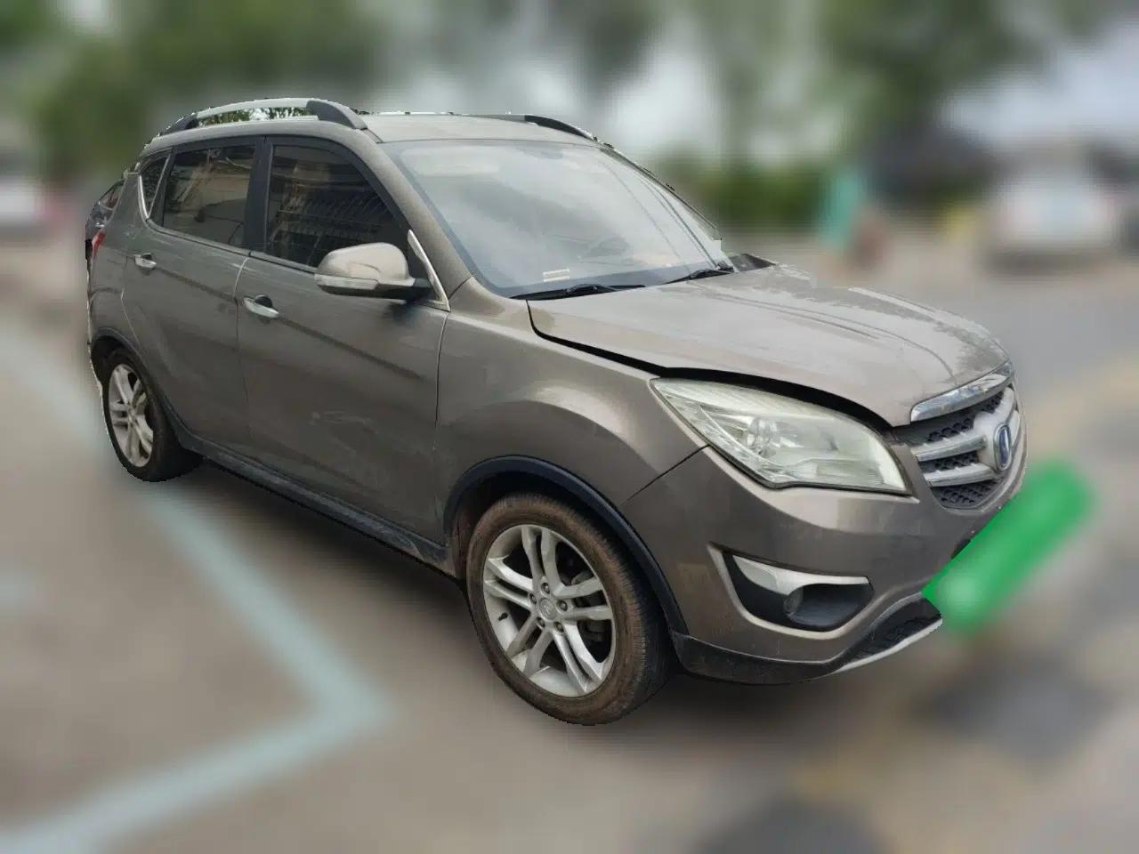 CHANGAN CS35 2015 1.6L Automatic Luxury Model China IV Standard — миниатюра 3