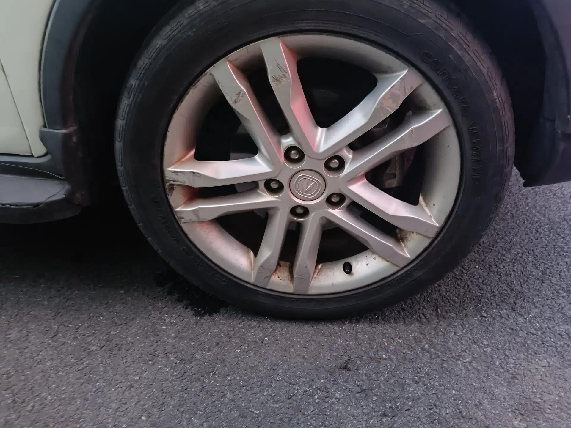 CHANGAN CS35 2015 1.6L Manual Luxury Model China IV Standard — миниатюра 8