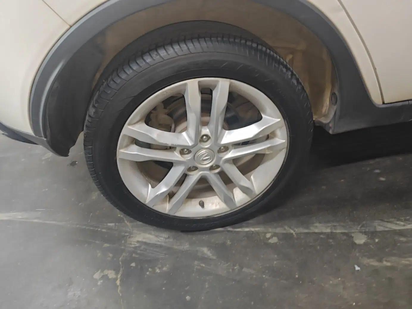 CHANGAN CS35 2015 1.6L Manual Luxury Model China IV Standard — миниатюра 11