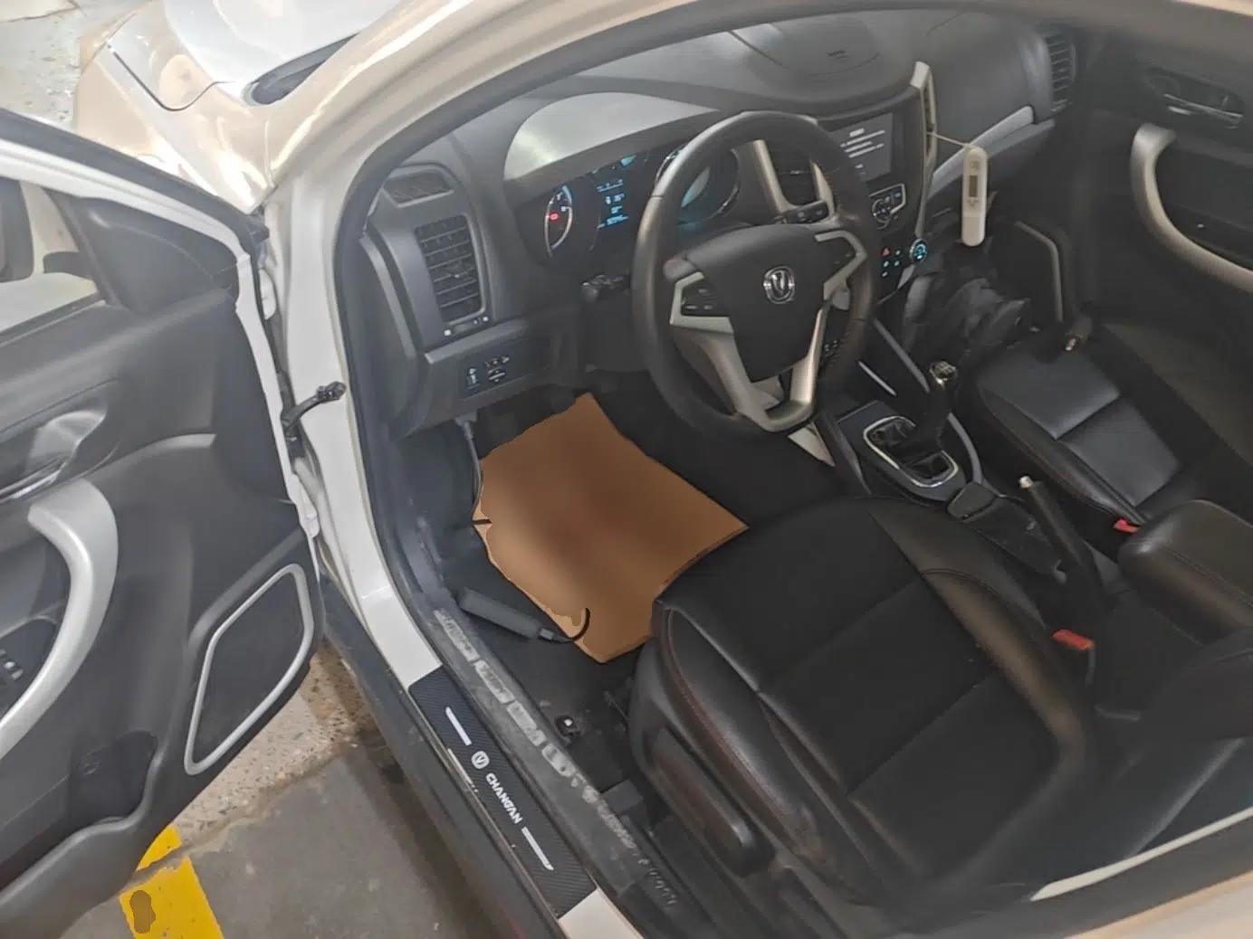 CHANGAN CS35 2015 1.6L Manual Luxury Model China IV Standard — миниатюра 18