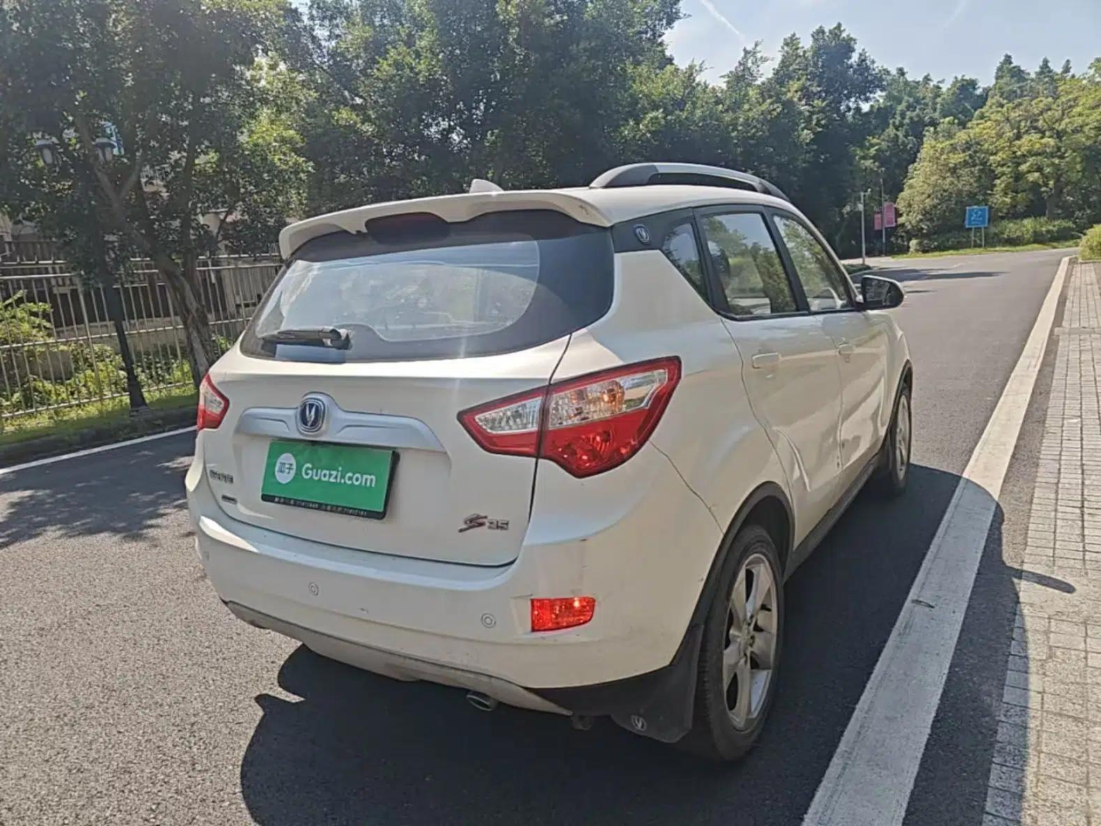 CHANGAN CS35 2015 1.6L Manual Luxury Model China IV Standard — миниатюра 6