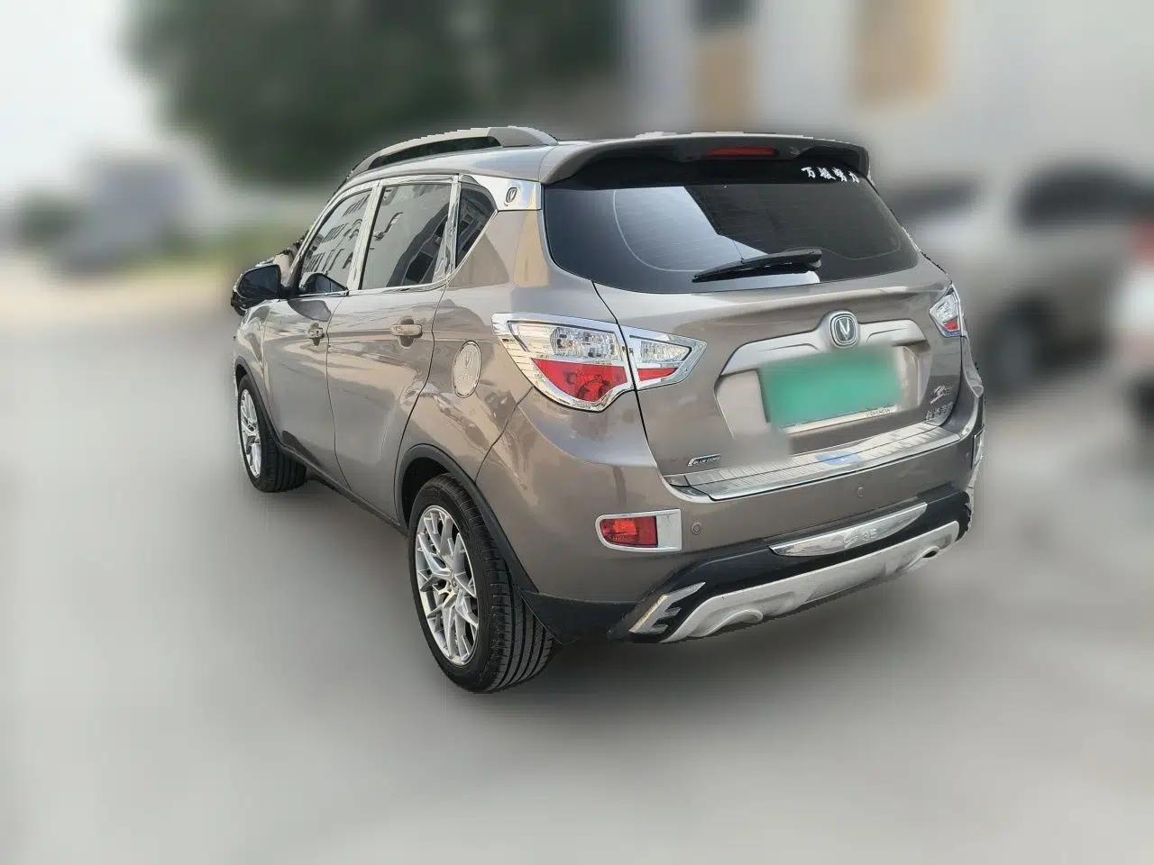 CHANGAN CS35 2012 1.6L Manual Luxury Model China IV Standard — миниатюра 4