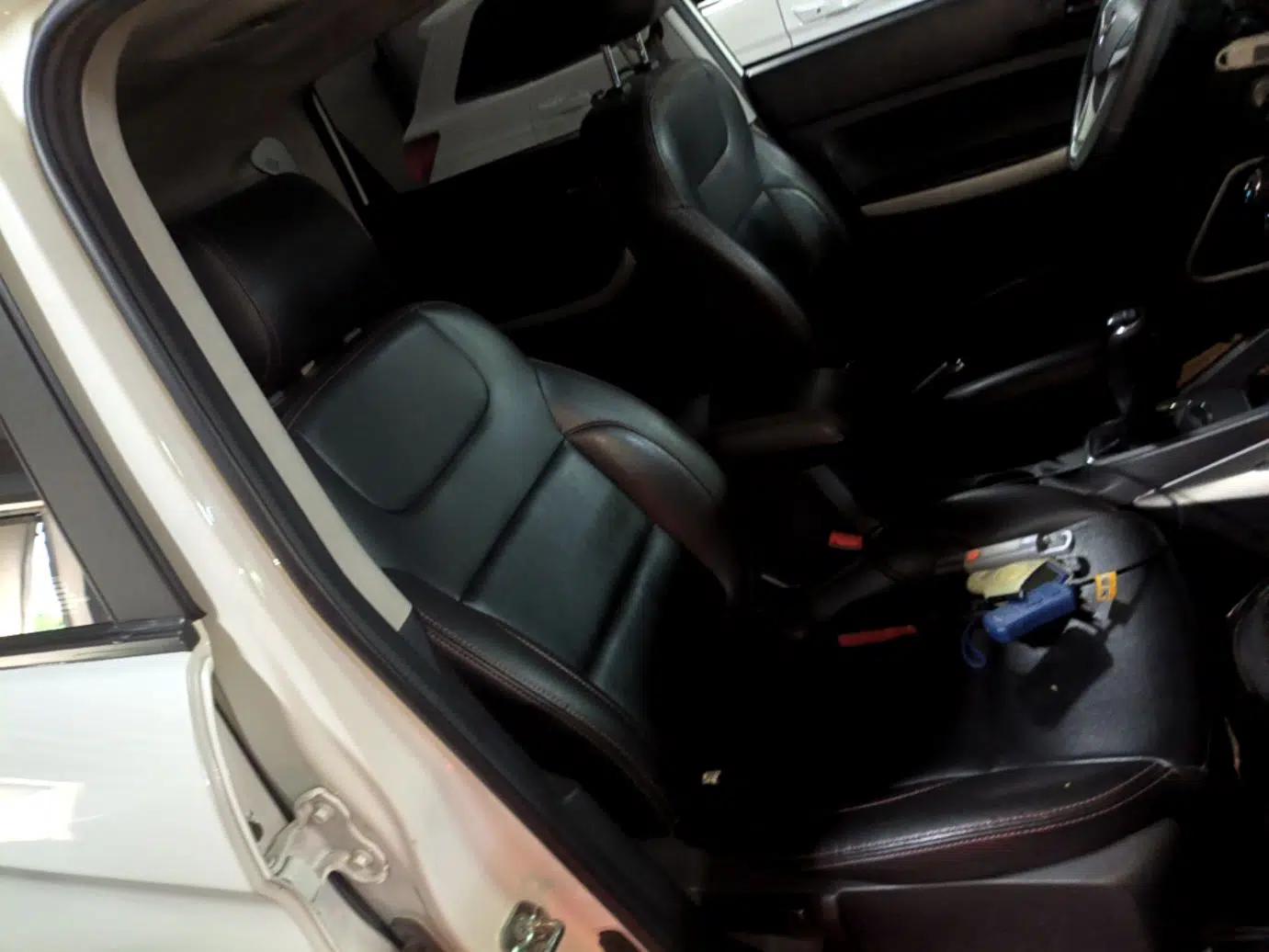 CHANGAN CS35 2015 1.6L Manual Luxury Model China IV Standard — миниатюра 19