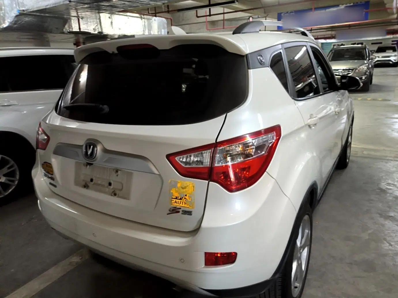 CHANGAN CS35 2015 1.6L Manual Luxury Model China IV Standard — миниатюра 6