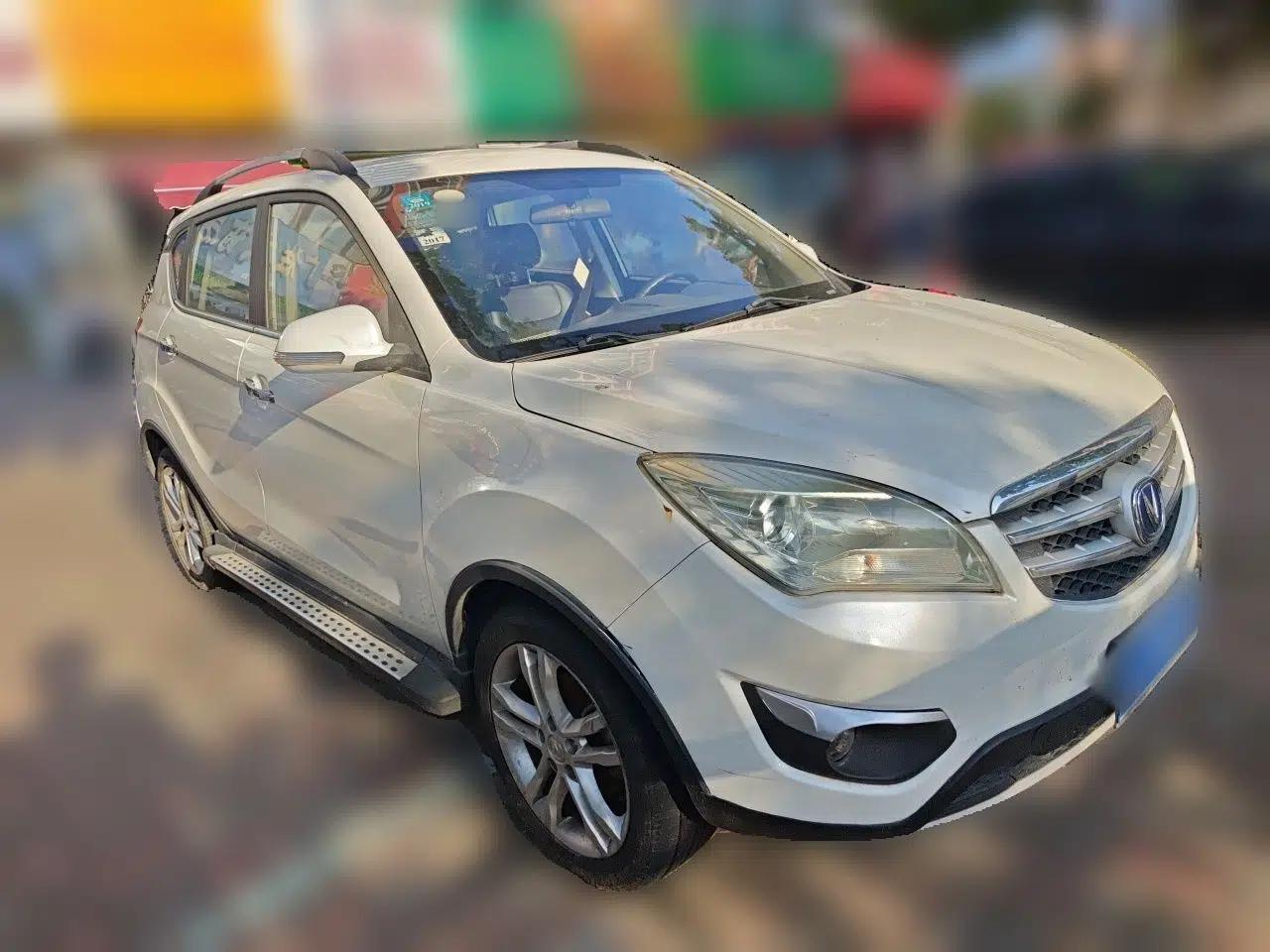 CHANGAN CS35 2015 1.6L Automatic Luxury Model China IV Standard — миниатюра 3