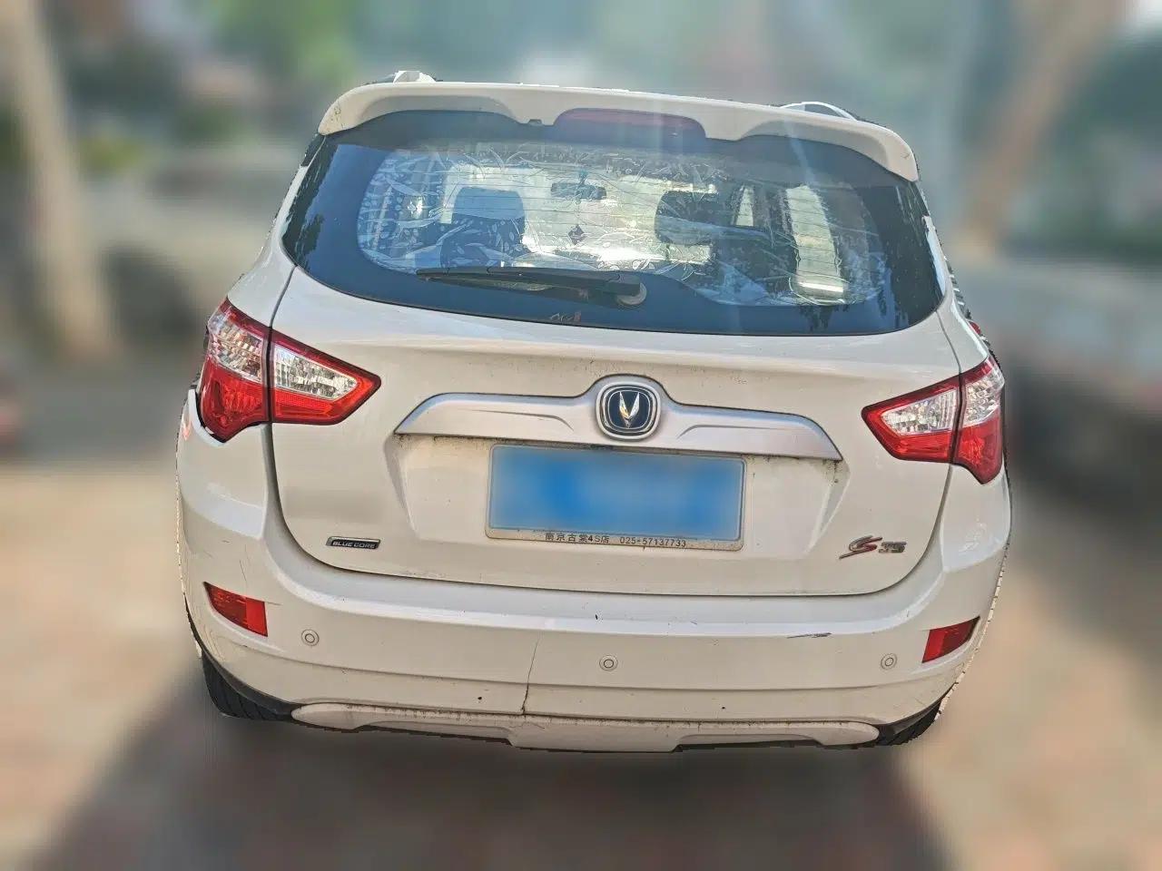 CHANGAN CS35 2015 1.6L Automatic Luxury Model China IV Standard — миниатюра 5
