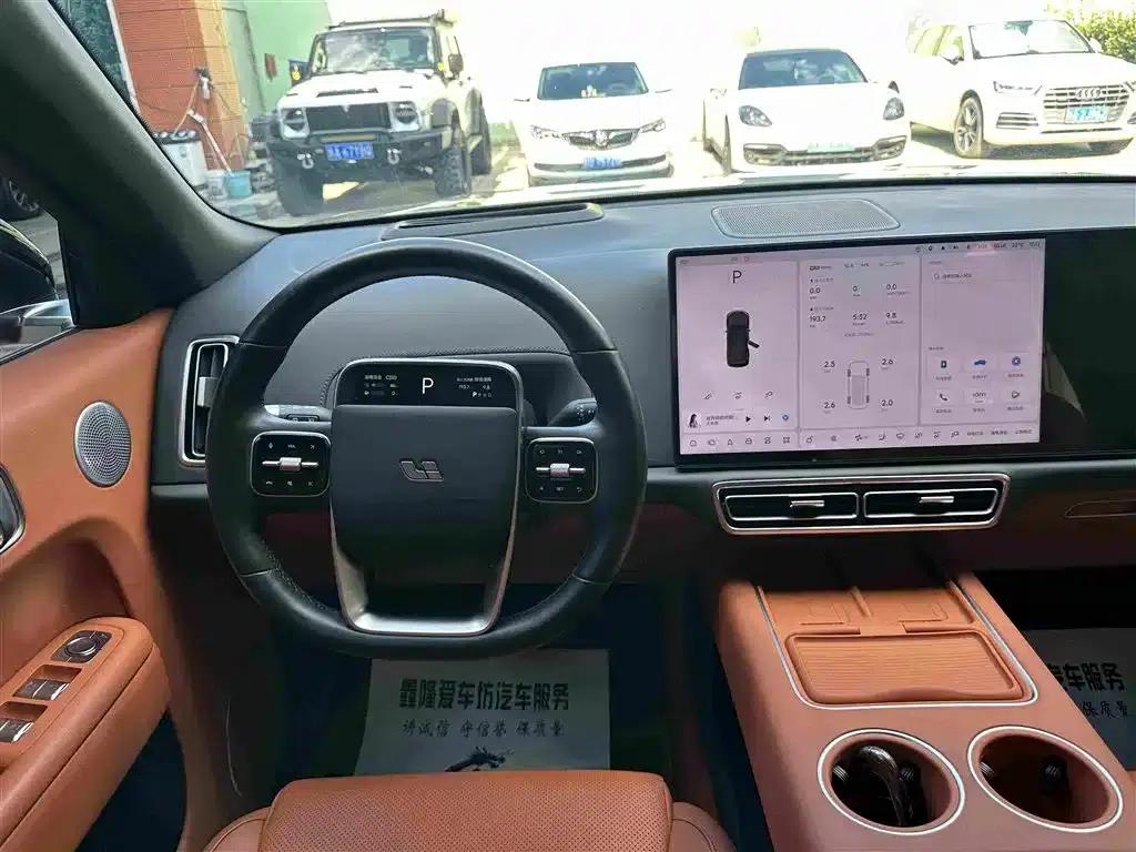 Li Auto L8 2024 Max — миниатюра 13