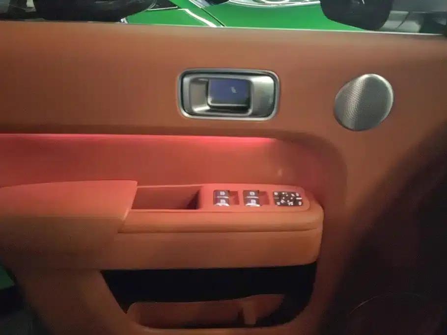 Li Auto L8 2023 Pro — миниатюра 7