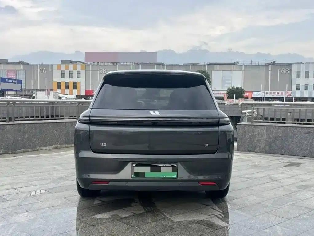 Li Auto L8 2023 Pro — миниатюра 3