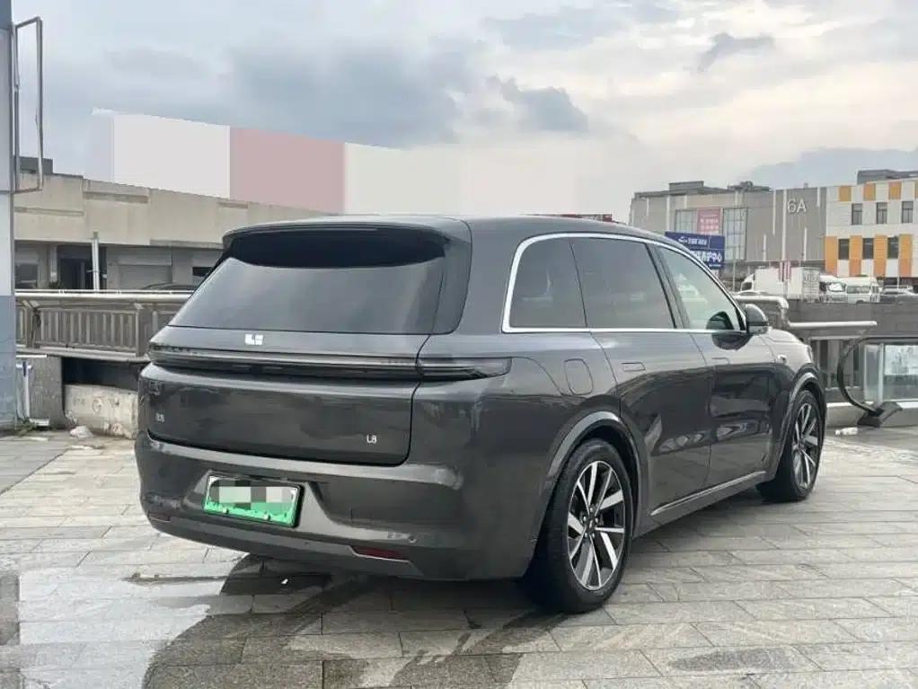 Li Auto L8 2023 Pro — миниатюра 4