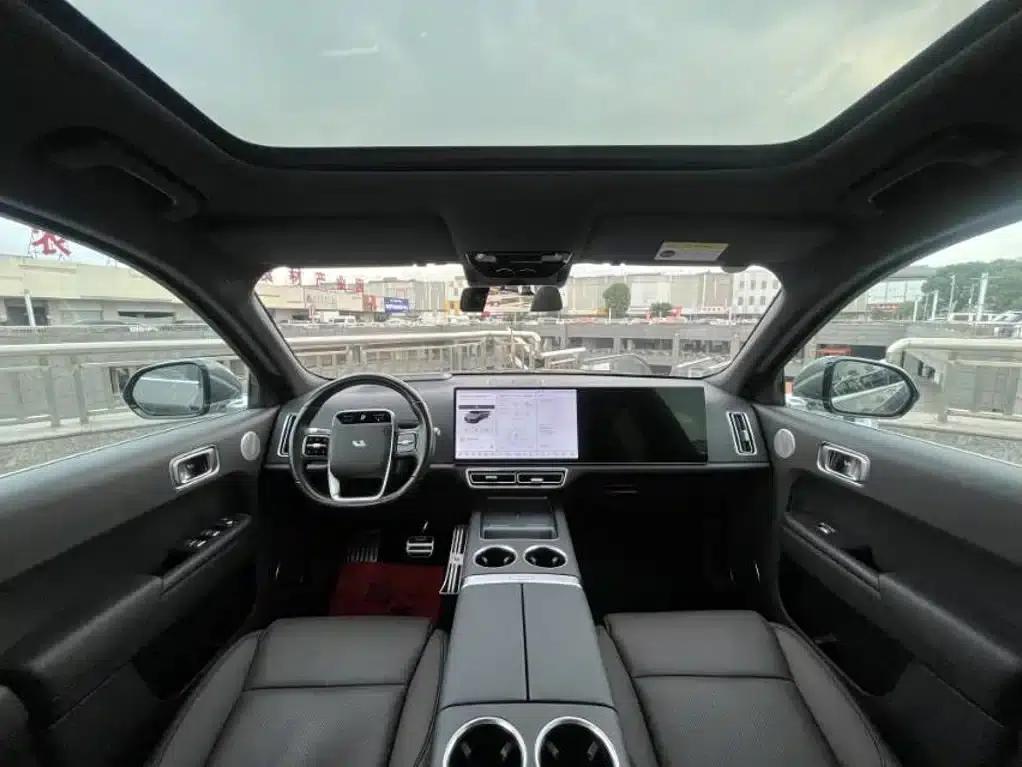 Li Auto L8 2023 Pro — миниатюра 5