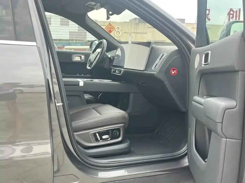 Li Auto L8 2023 Pro — миниатюра 8