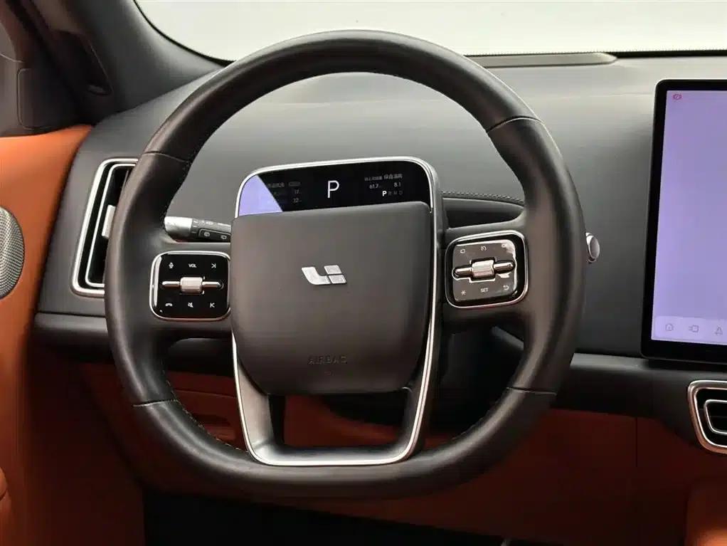 Li Auto L8 2023 Pro — миниатюра 12