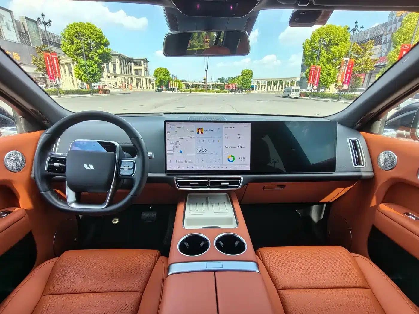 Li Auto L8 2023 Pro — миниатюра 11