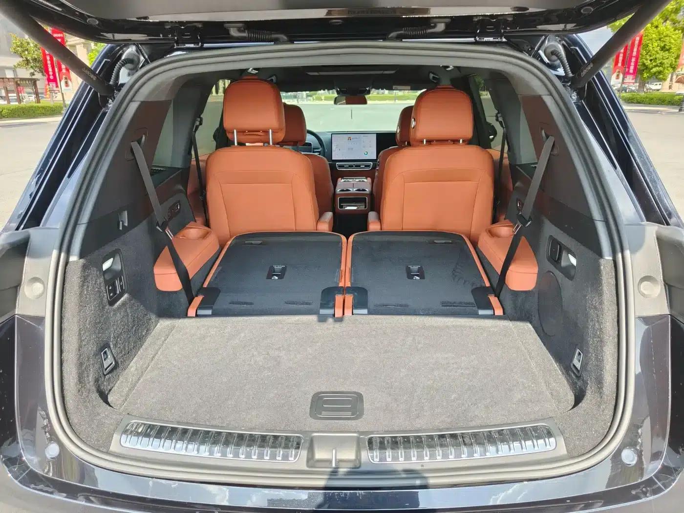 Li Auto L8 2023 Pro — миниатюра 14