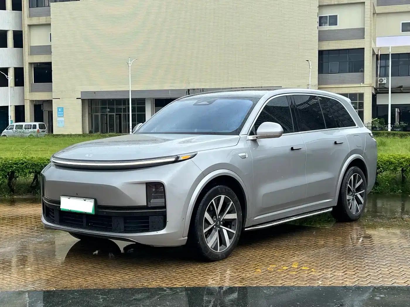 Li Auto L8 2023 Pro — миниатюра 1