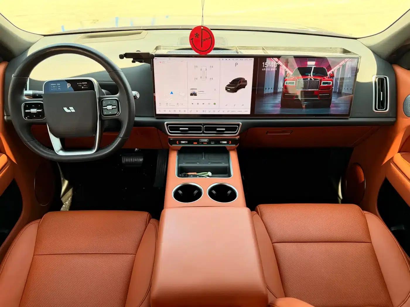 Li Auto L8 2024 Max — миниатюра 6
