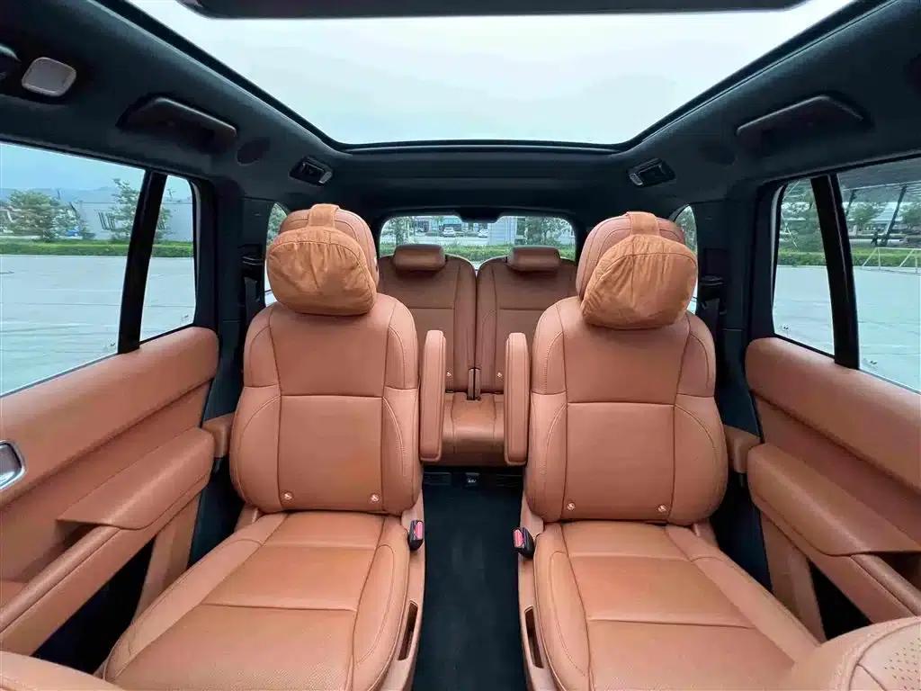 Li Auto L8 2024 Max — миниатюра 28
