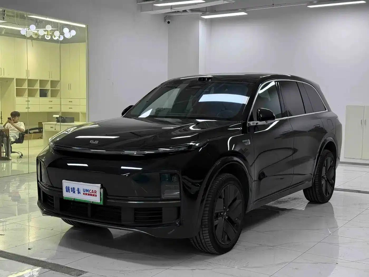 Li Auto L8 2025 Max Smart Renewal Edition — миниатюра 1