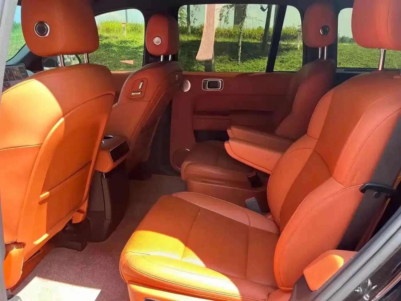 Li Auto L8 2024 Max — миниатюра 4