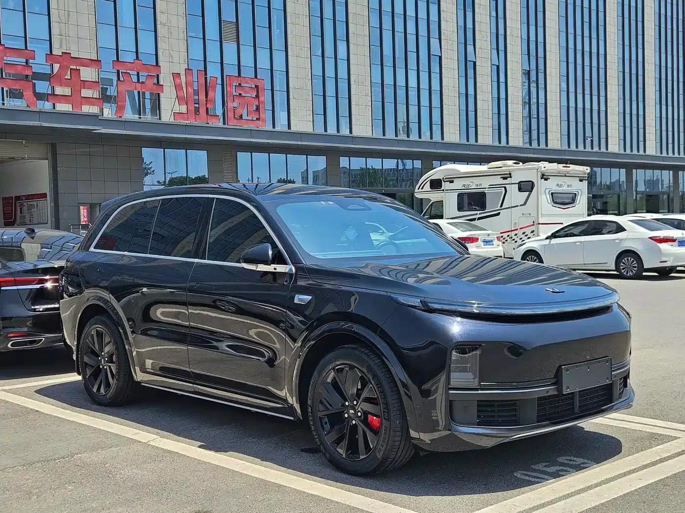 Li Auto L8 2023 Pro — миниатюра 3