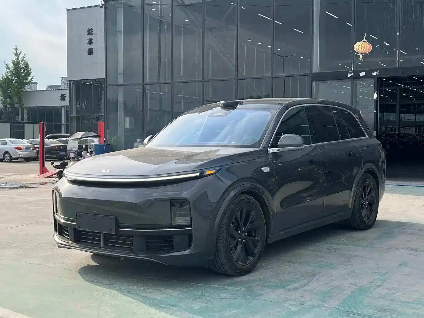 Li Auto L8 2023 Max — миниатюра 1