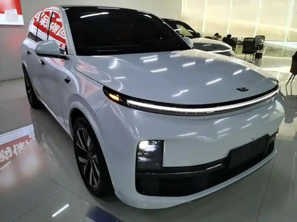 Li Auto L8 2023 Pro — миниатюра 4