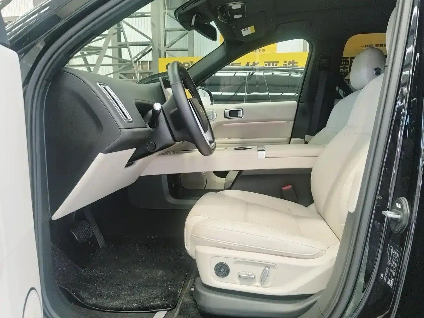 Li Auto L6 2024 Max — миниатюра 8