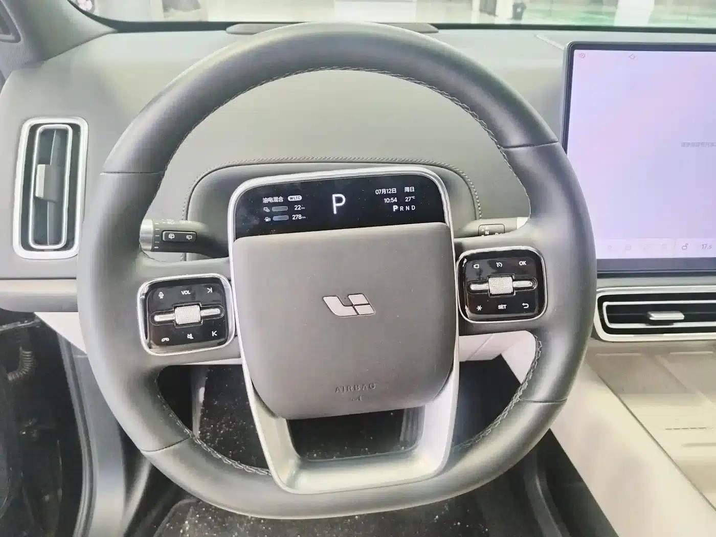 Li Auto L6 2024 Max — миниатюра 10
