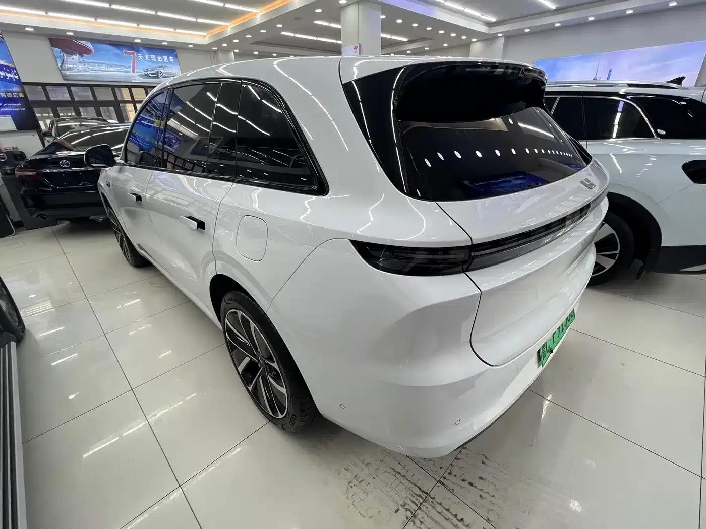 Li Auto L6 2025 Max Intelligent Renewal Edition — миниатюра 8