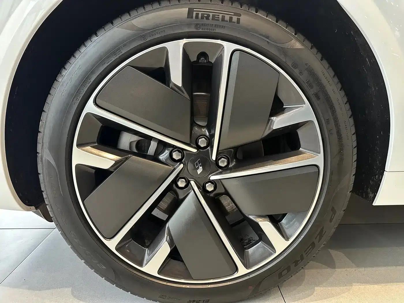 Li Auto L6 2025 Pro Smart Renewal Edition — миниатюра 24