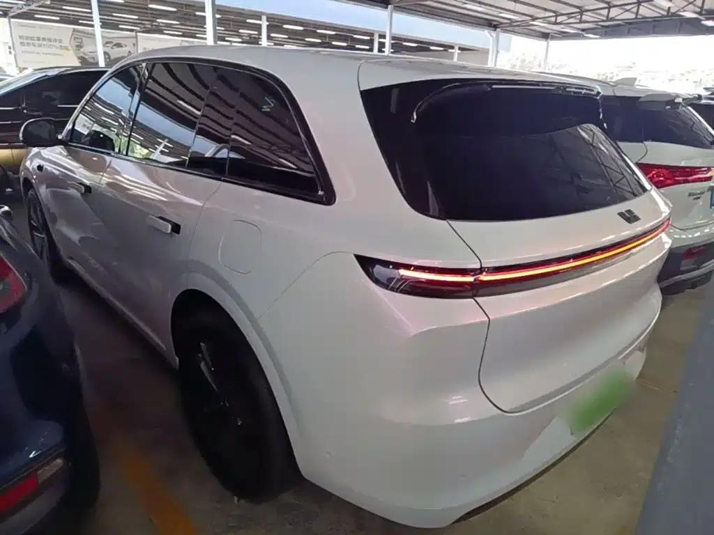 Li Auto L6 2024 Pro — миниатюра 5
