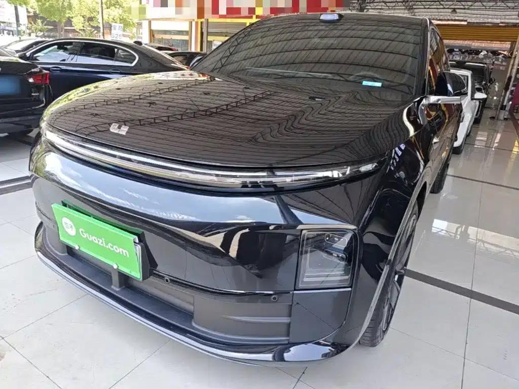 Li Auto L6 2025 Max Intelligent Renewal Edition — миниатюра 1