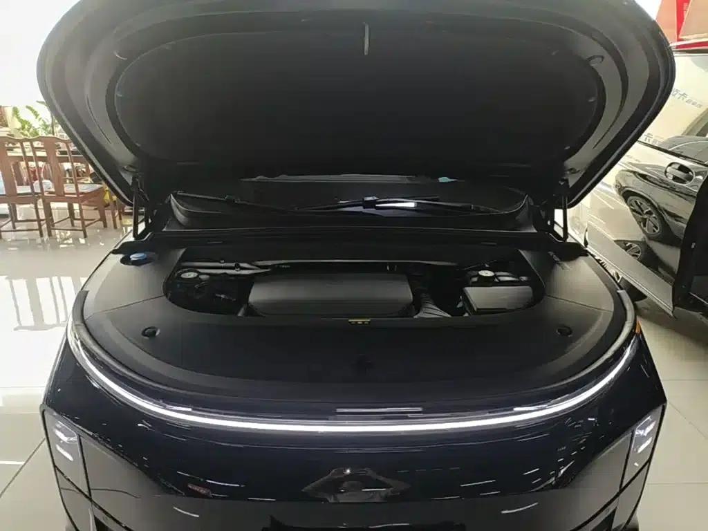Li Auto L6 2025 Pro Smart Renewal Edition — миниатюра 20