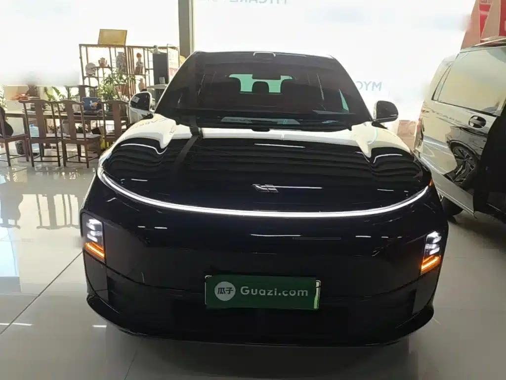 Li Auto L6 2025 Pro Smart Renewal Edition — миниатюра 3