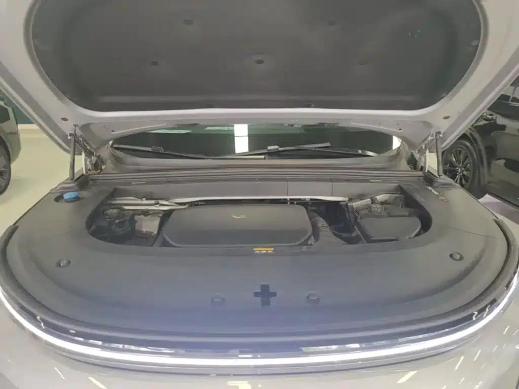 Li Auto L6 2024 Max — миниатюра 20