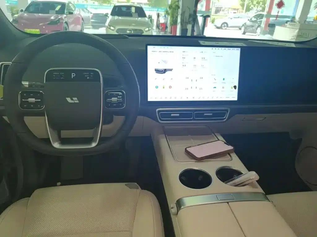 Li Auto L6 2024 Max — миниатюра 10