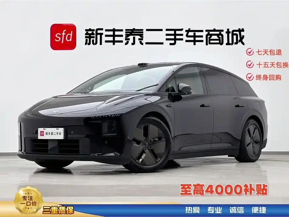 Li Auto i6 2025 Two-Wheel Drive Standard Edition — миниатюра 1