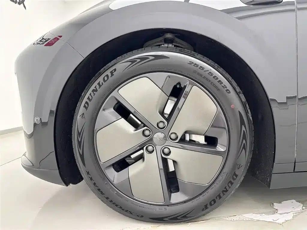 Li Auto i6 2025 Two-Wheel Drive Standard Edition — миниатюра 31