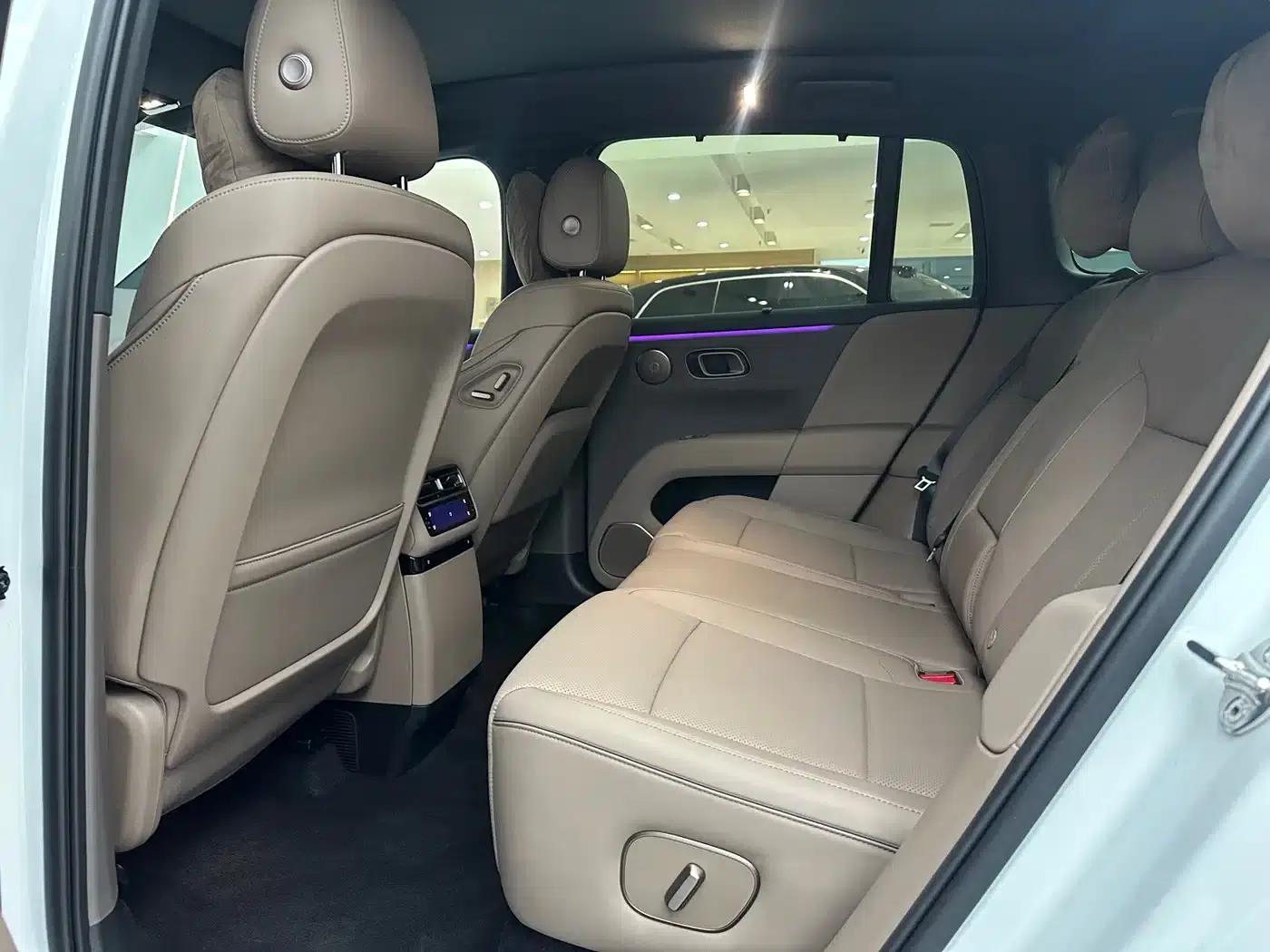 Li Auto i6 2025 AWD Standard Edition — миниатюра 5