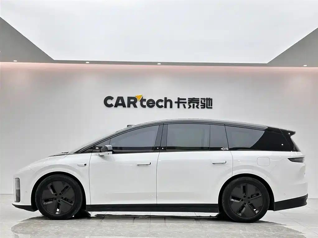 Li Auto i8 2025 Standard Edition — миниатюра 2