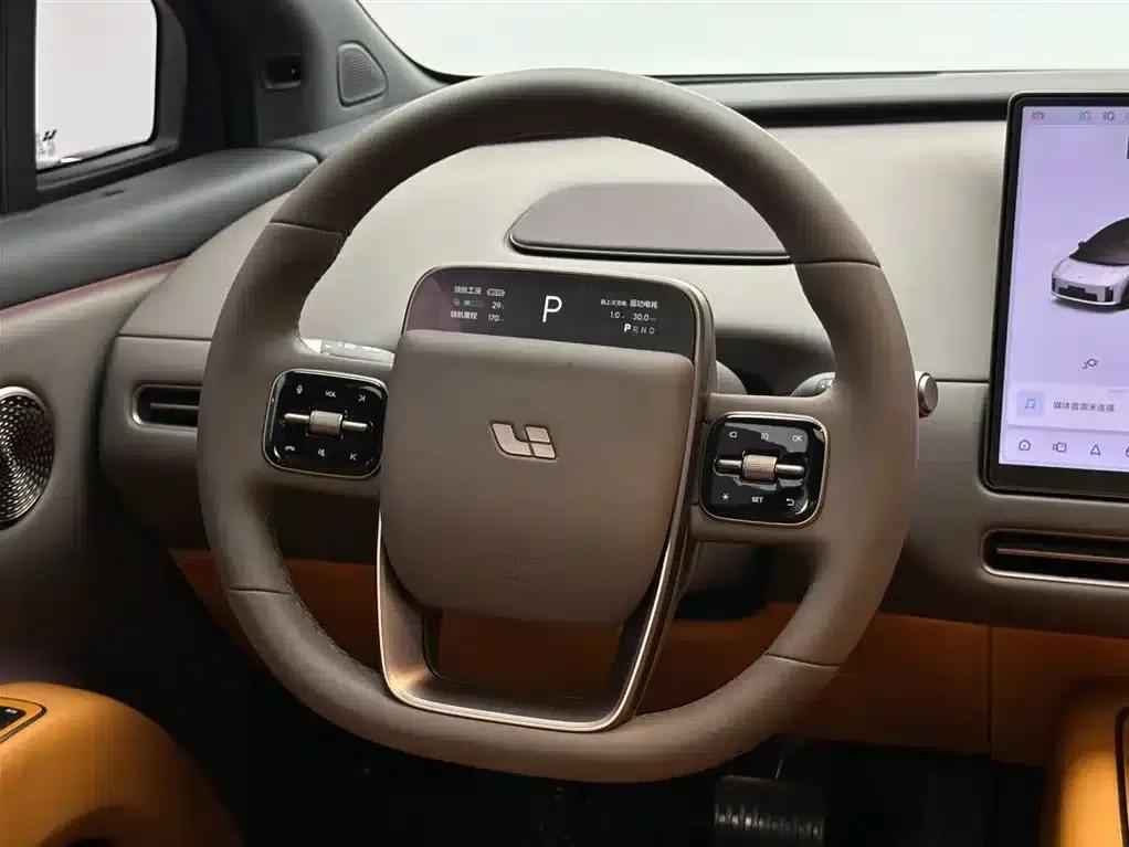 Li Auto i8 2025 Standard Edition — миниатюра 12