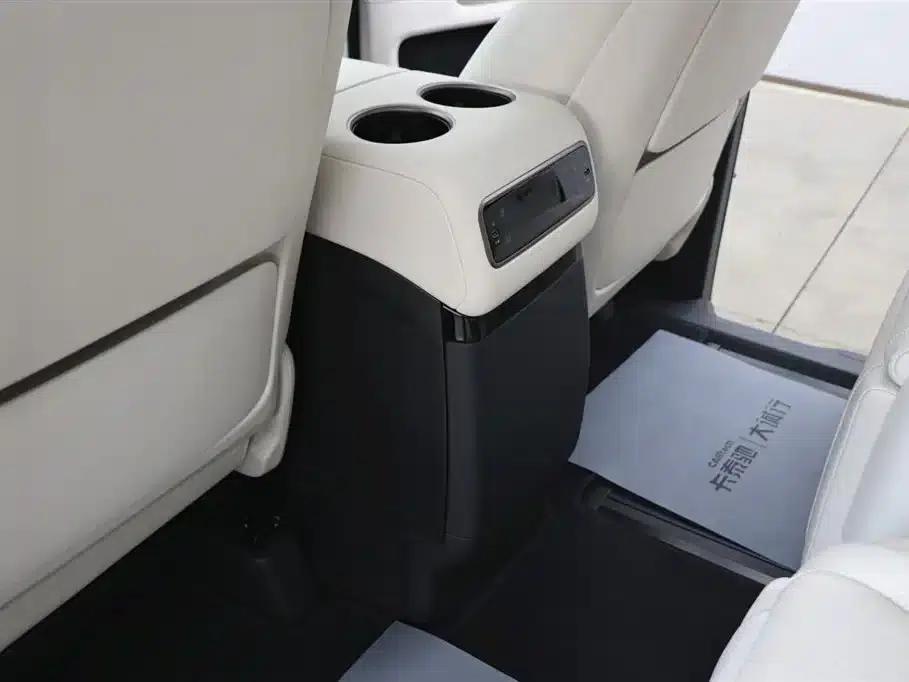 Li Auto MEGA 2025 Home Edition — миниатюра 22
