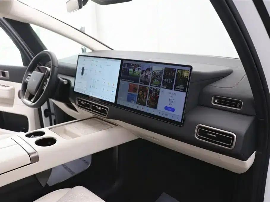 Li Auto MEGA 2025 Home Edition — миниатюра 26