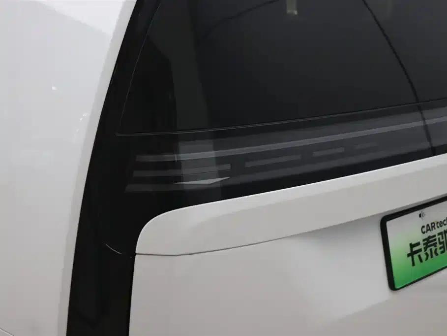 Li Auto MEGA 2025 Home Edition — миниатюра 33
