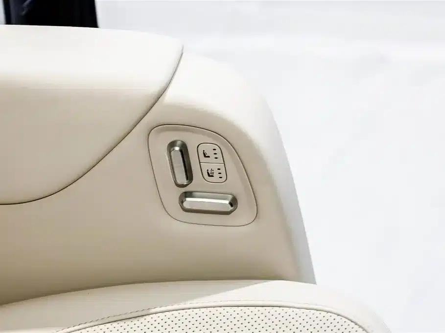Li Auto MEGA 2024 Ultra — миниатюра 19