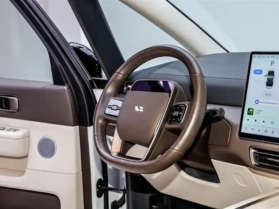 Li Auto MEGA 2024 Ultra — миниатюра 17